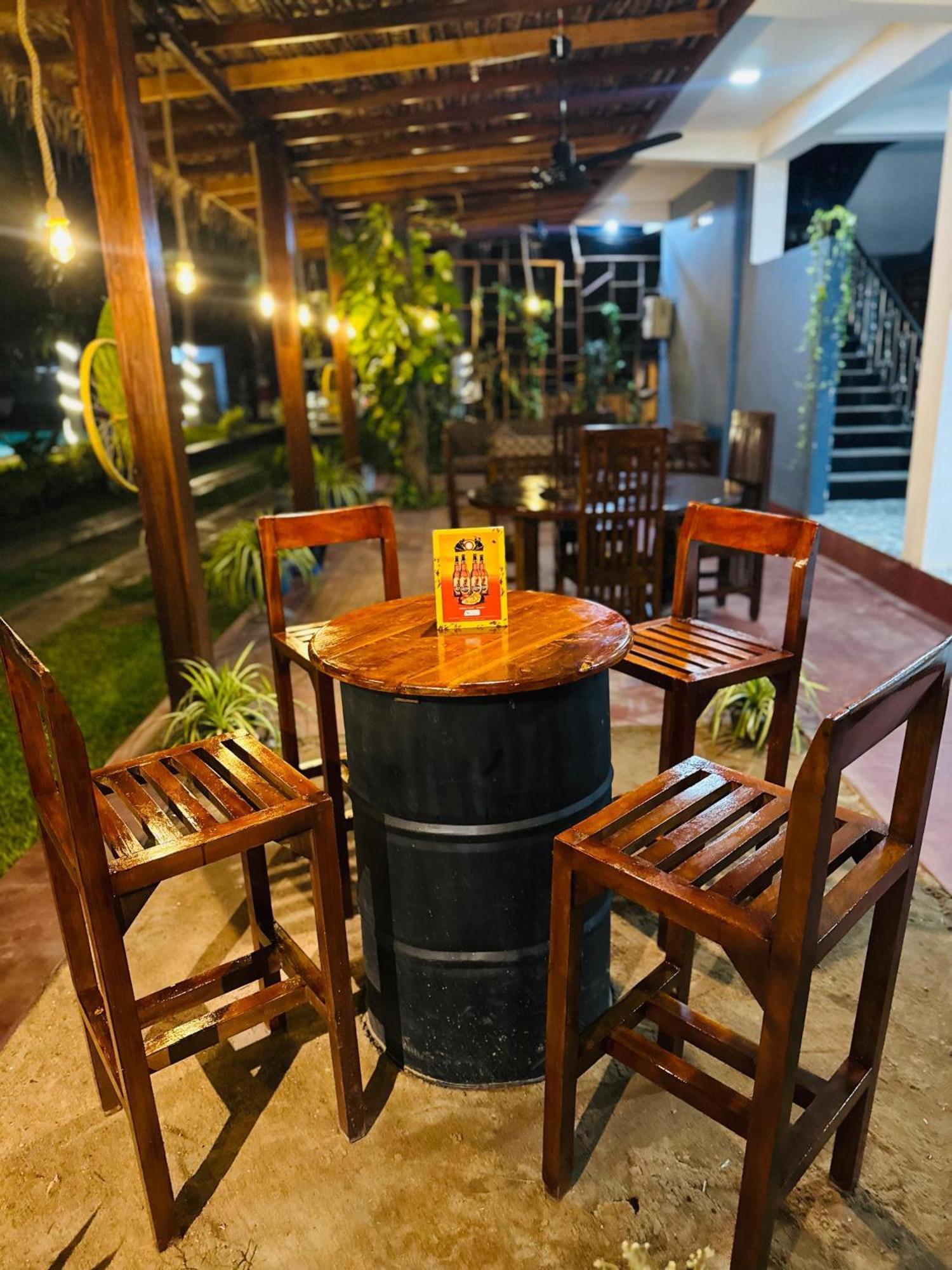 Nilaveli Hybrid Holiday Hotel Ngoại thất bức ảnh